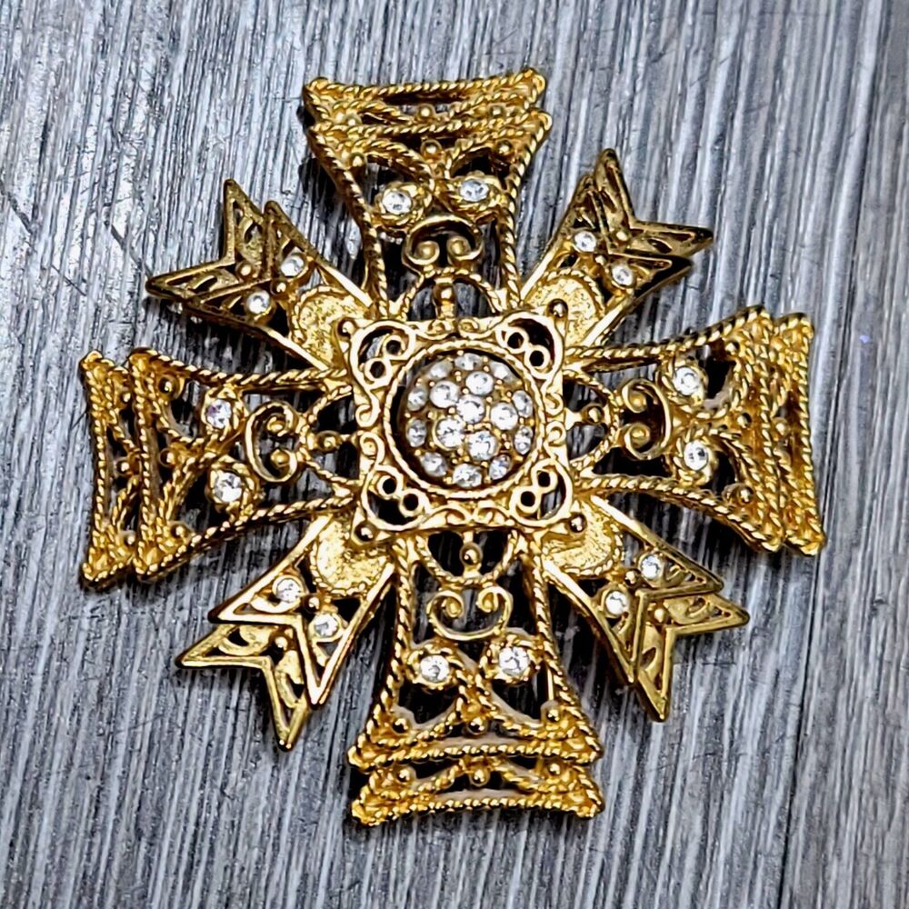 Kenneth Jay Lane 2.5" Gold Cross Brooch Or Pendan… - image 5